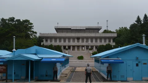 Zona Desmilitarizada de Corea vista desde el lado surcoreano en 2014