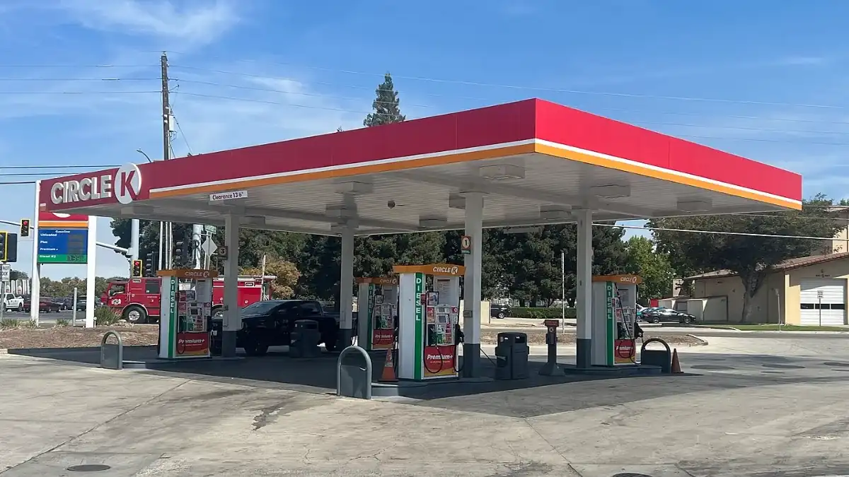 Foto de archivo: Tienda Circle K en California en foto de agosto de 2026