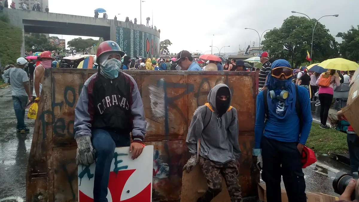 Archival / contextual image, not a photograph of the reported incident. Venezuelans Return to the Streets to Demand Elections: What Protesters Want