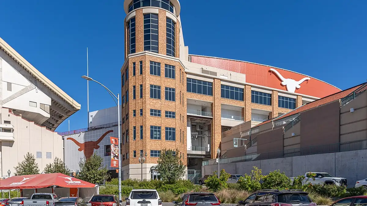 Estadio de la Universidad de Texas fotografiado en 2025; no muestra Bevo Lab